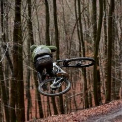 UNLEAZHED Mudguard M01 Red Gr.S 10 UNLEAZHED Mudguard M01 Red Gr.S -Sram Verkäufe UNLEAZHED Mudguard M01 red Gr S A3379 b 3