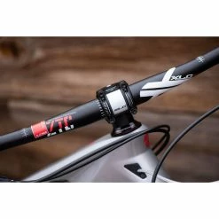 XLC Pro Ride Riser-Bar HB-M16 Ø 31,8mm, 780mm, 25mm, Sw, 9° -Sram Verkäufe XLC Pro Ride Riser Bar HB M16 31 8mm 780mm 25mm sw 9 293526 b 1